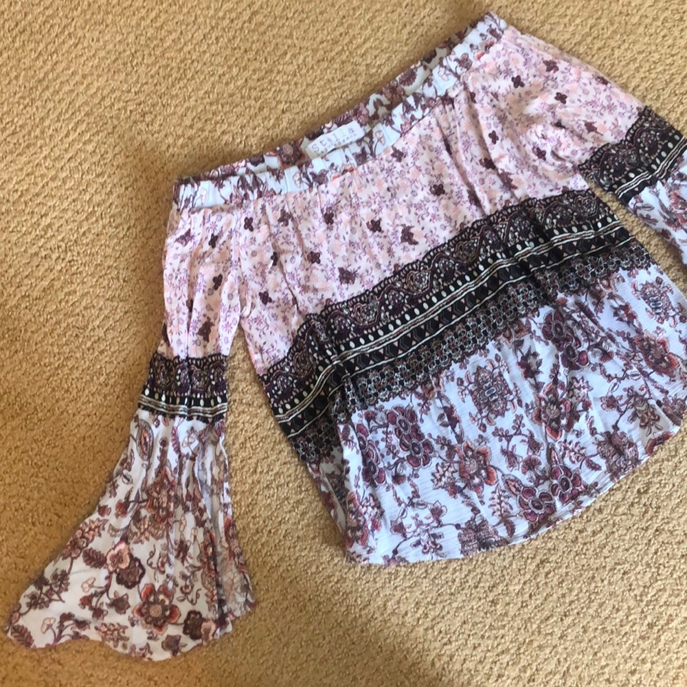 STELLA off the shoulder size small top
